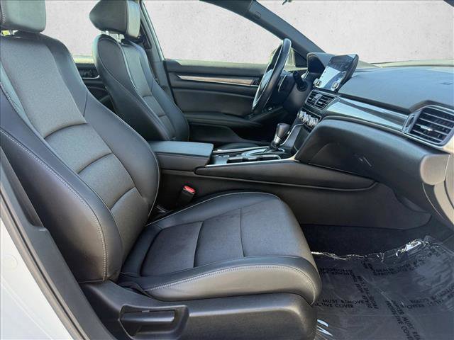 Used 2022 Honda Accord Sport image 11