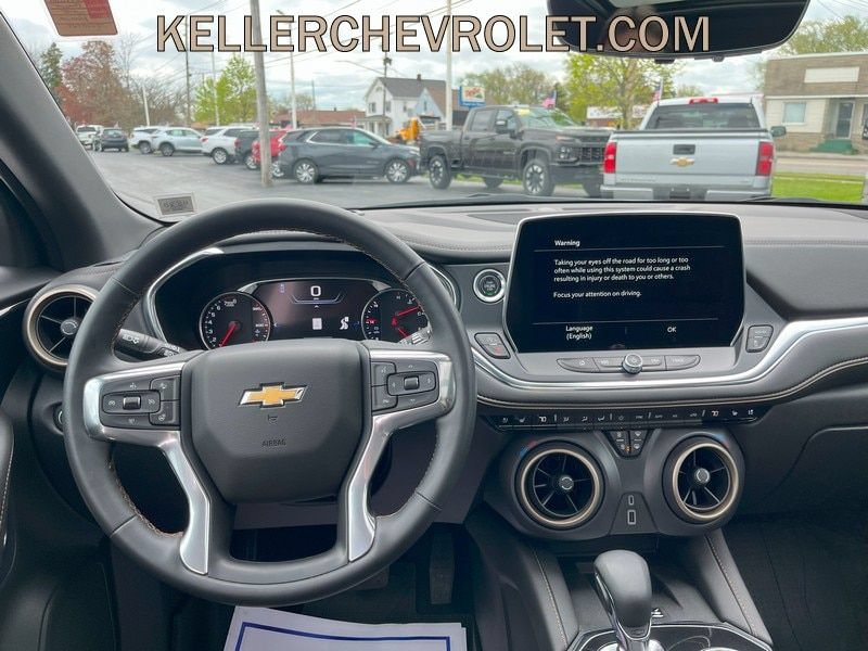 Certified 2024 Chevrolet Blazer Premier w/ Driver Confidence II Package AWD/4WD image 3