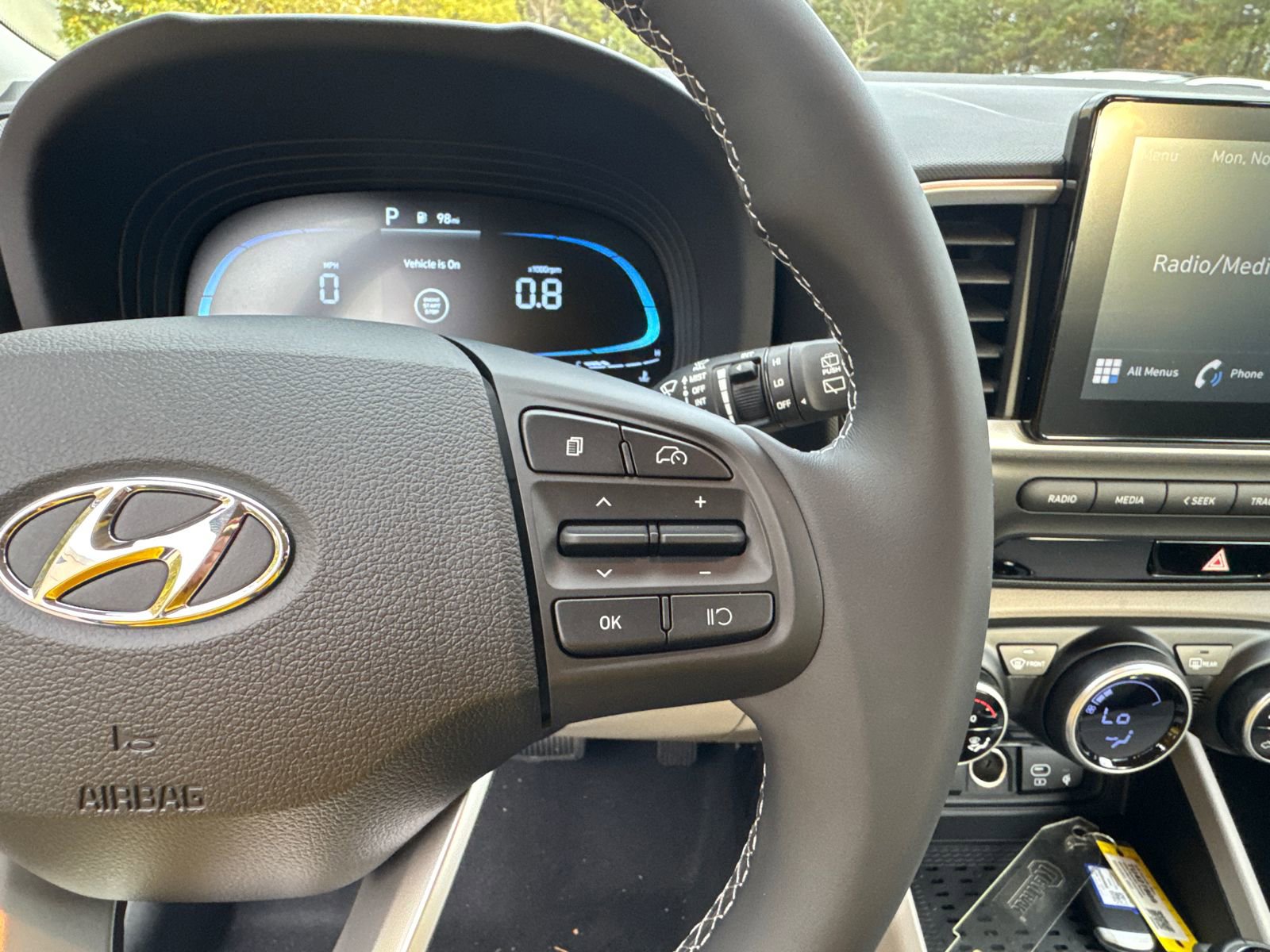 New 2026 Hyundai Venue SEL FWD image 27