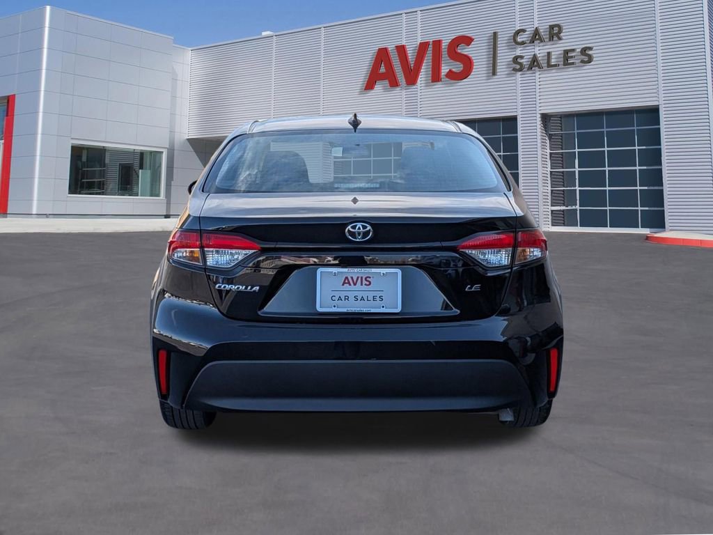 Used 2025 Toyota Corolla LE image 7
