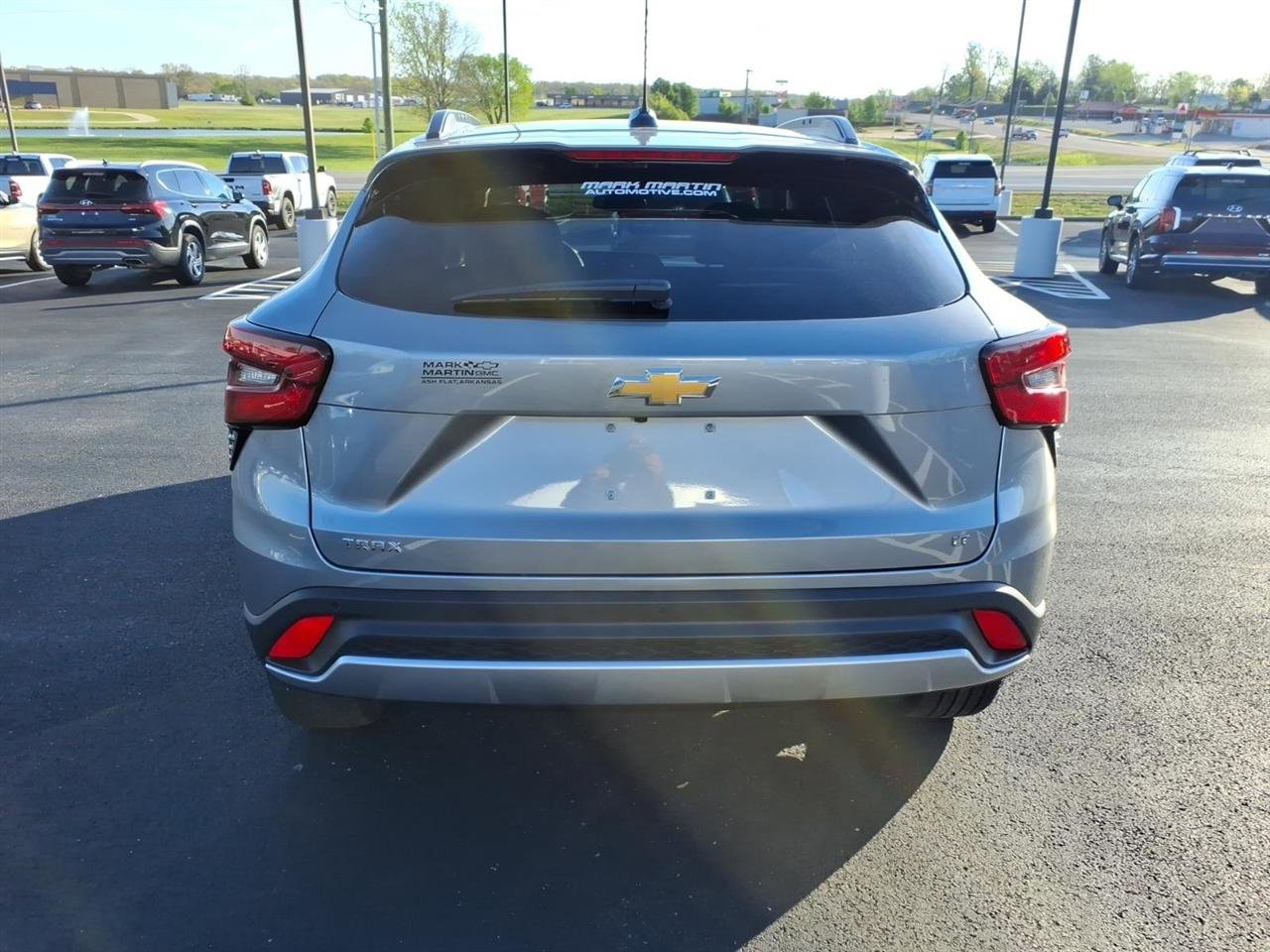 New 2026 Chevrolet Trax LT image 4