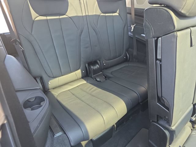 Used 2021 BMW X7 xDrive40i w/ Premium Package AWD/4WD image 13