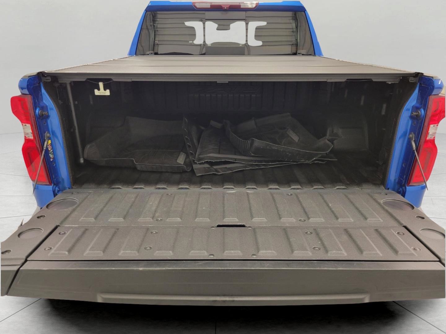 Used 2023 Chevrolet Silverado 1500 ZR2 image 16
