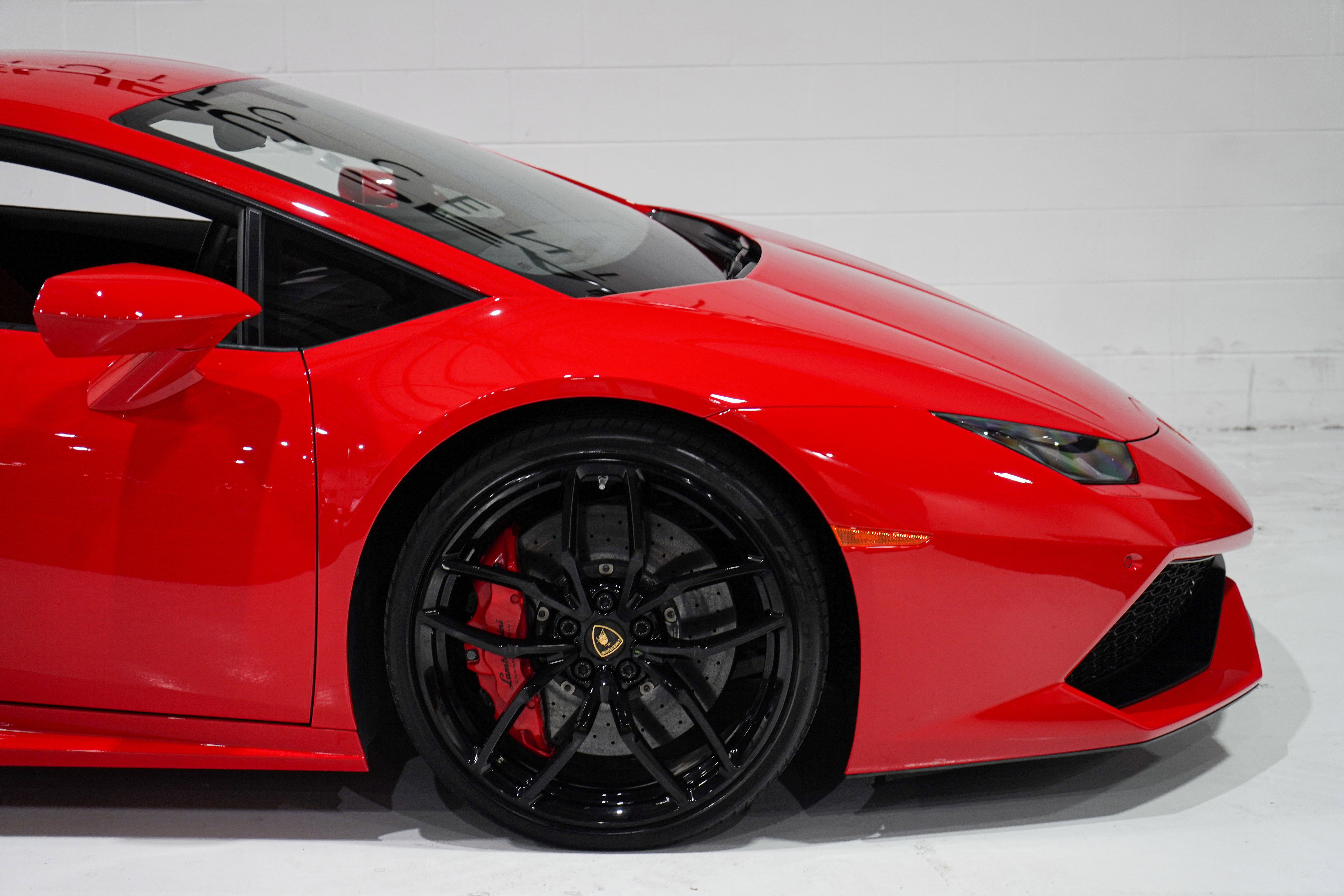 Used 2015 Lamborghini Huracan LP 610-4 AWD/4WD image 21