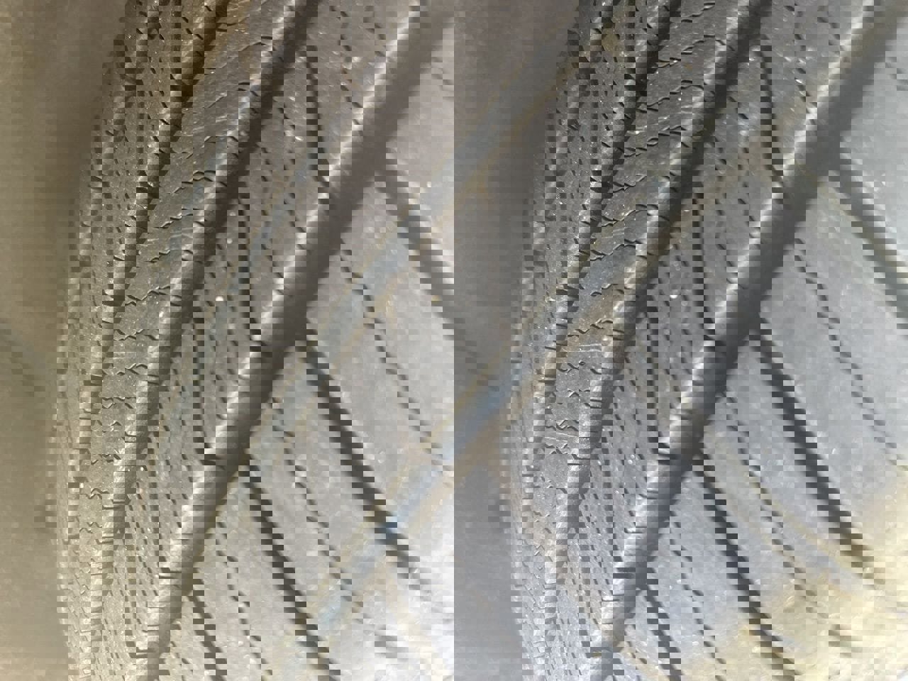 Used 2015 Toyota Highlander Limited w/ Driver Technology Package image 12