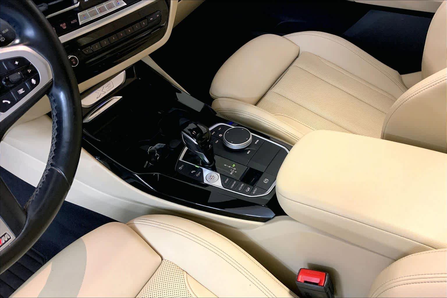 Used 2022 BMW X3 xDrive30i w/ M Sport Package image 16