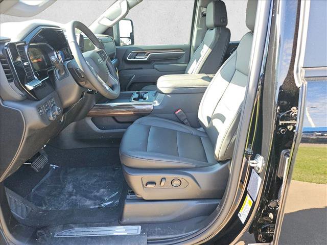 New 2026 Chevrolet Silverado 2500 LT w/ Trail Boss Package image 10