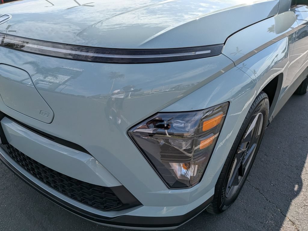Certified 2024 Hyundai Kona SEL FWD image 8