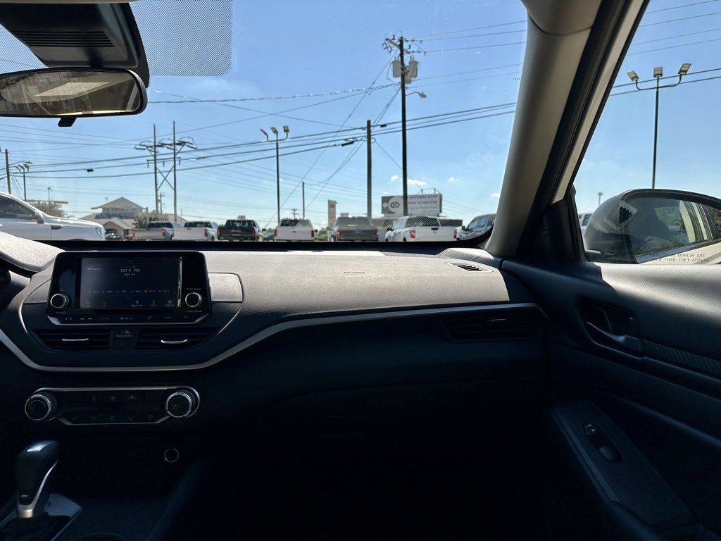 Used 2024 Nissan Altima 2.5 S image 15