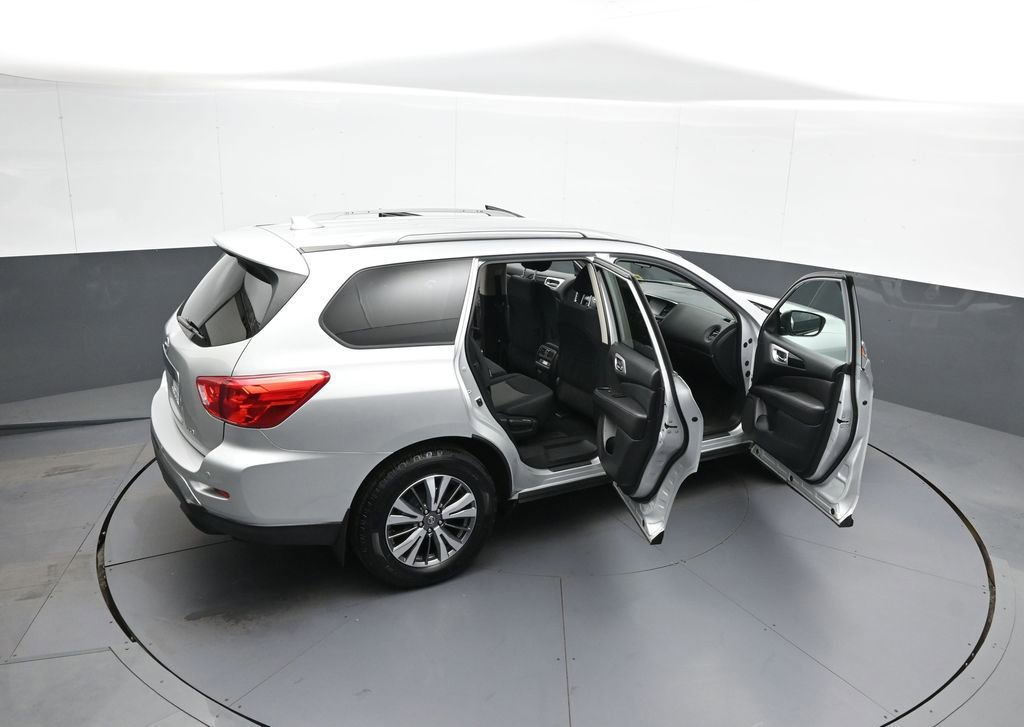 Used 2019 Nissan Pathfinder S AWD/4WD image 45