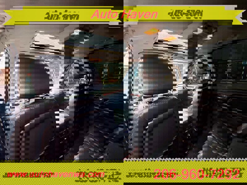 Used 2007 Cadillac Escalade AWD w/ Information Package image 11