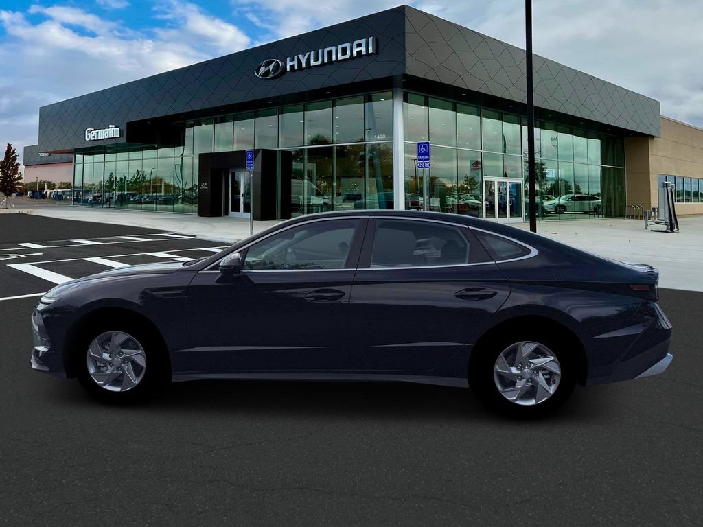 New 2026 Hyundai Sonata SE FWD image 3