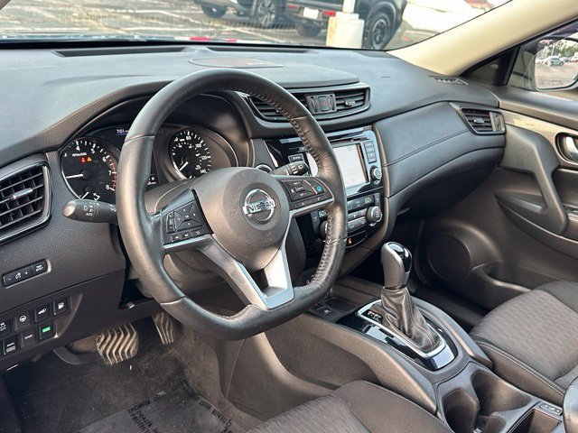 Used 2020 Nissan Rogue SV w/ Sun & Sound Touring Package AWD/4WD image 30