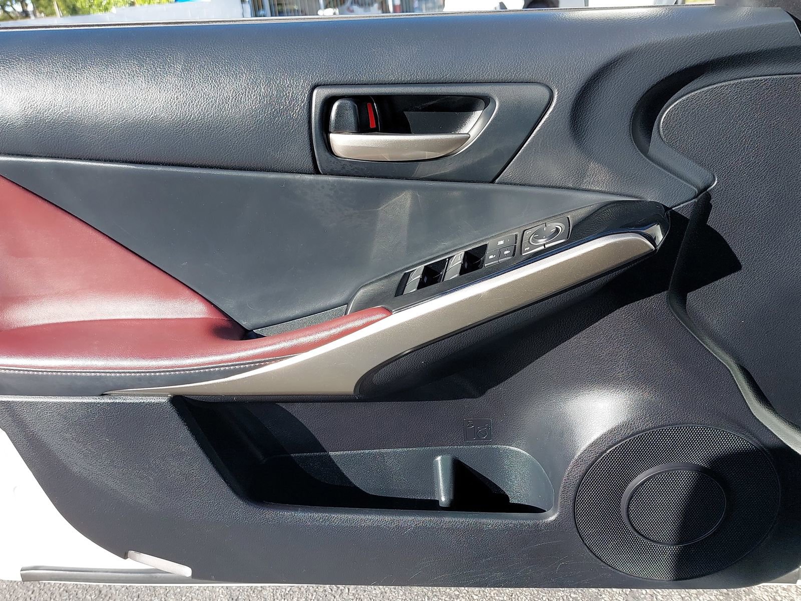 Used 2020 Lexus IS 300 image 26