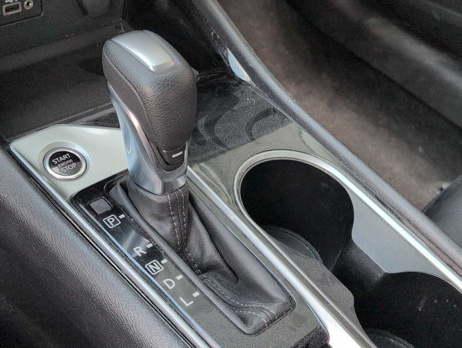 Used 2024 Nissan Altima 2.5 SV FWD image 30