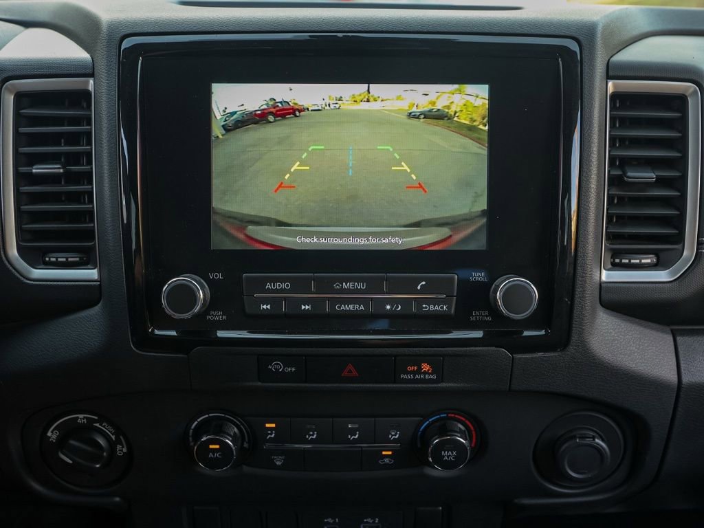 Used 2023 Nissan Frontier SV image 29