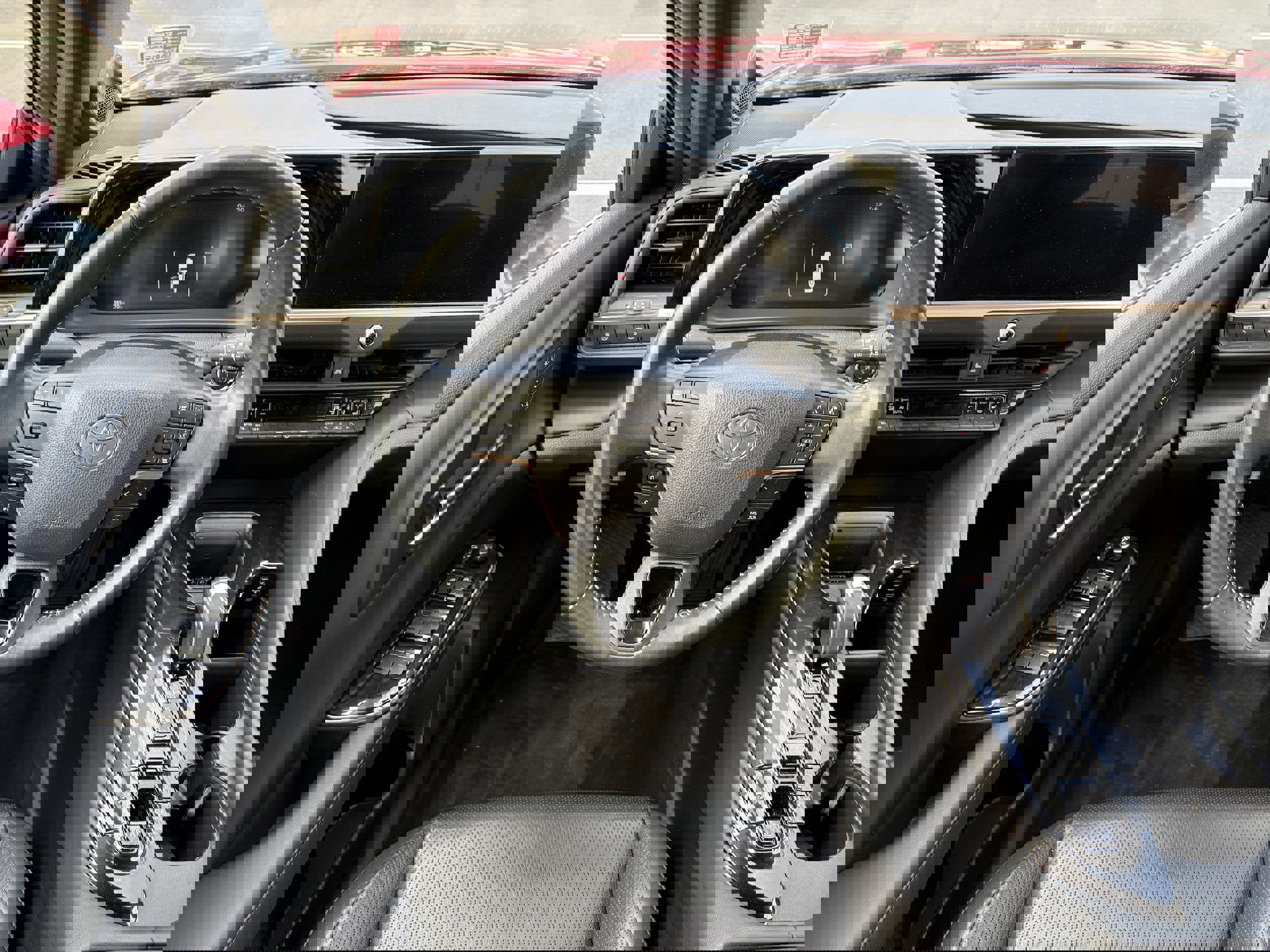 Used 2024 Toyota Crown Limited AWD/4WD image 19