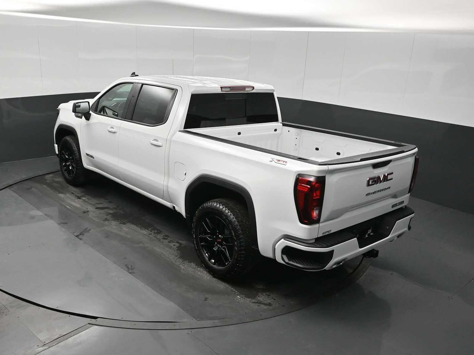 New 2026 GMC Sierra 1500 Elevation w/ Preferred Package image 14