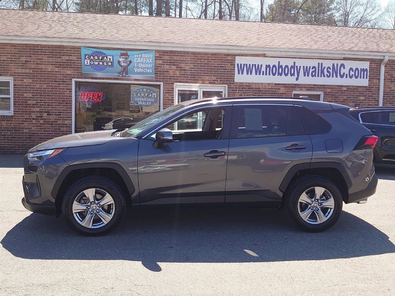 Used 2023 Toyota RAV4 XLE image 2