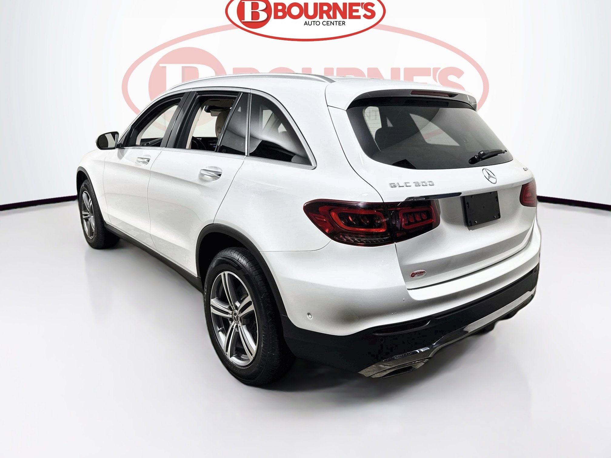 Used 2022 Mercedes-Benz GLC 300 4MATIC image 7