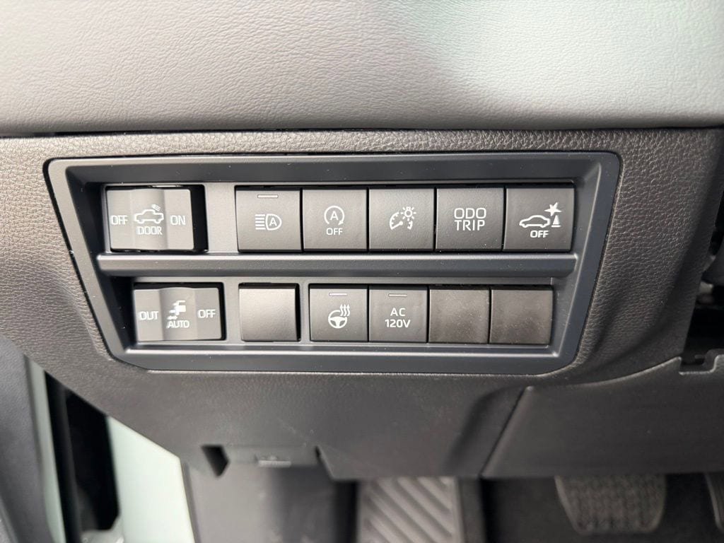 New 2026 Toyota Tundra Platinum AWD/4WD image 15