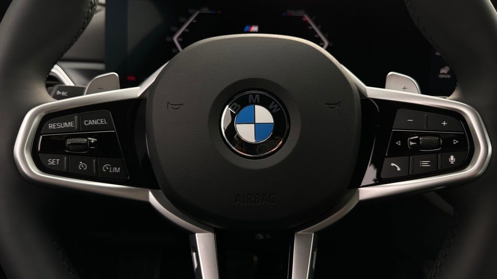 New 2026 BMW 330i Sedan w/ M Sport Package image 34
