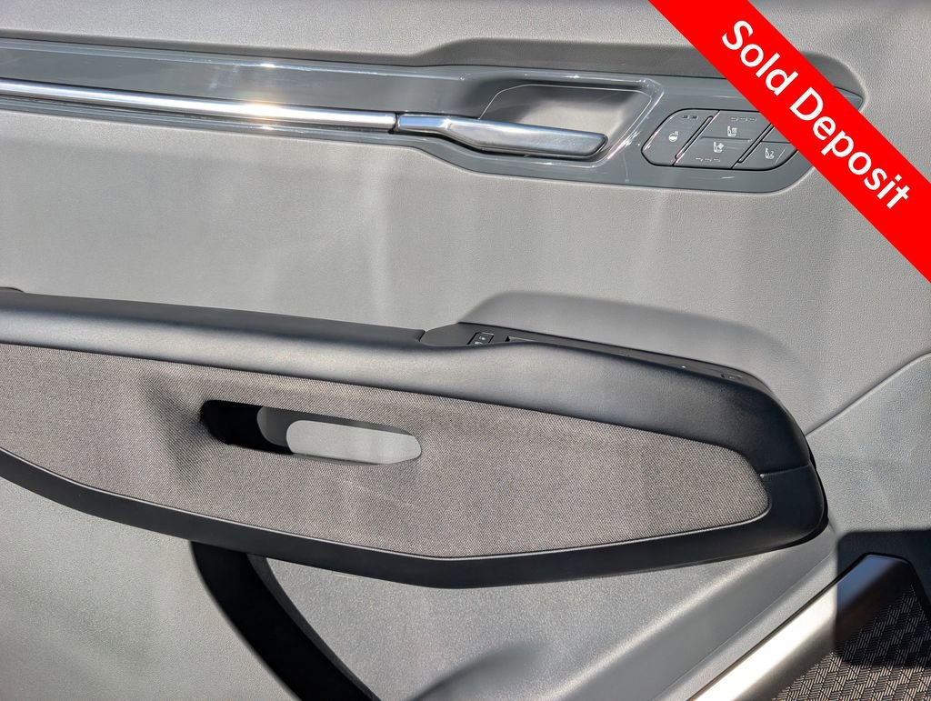 Certified 2024 Kia EV9 Land image 10