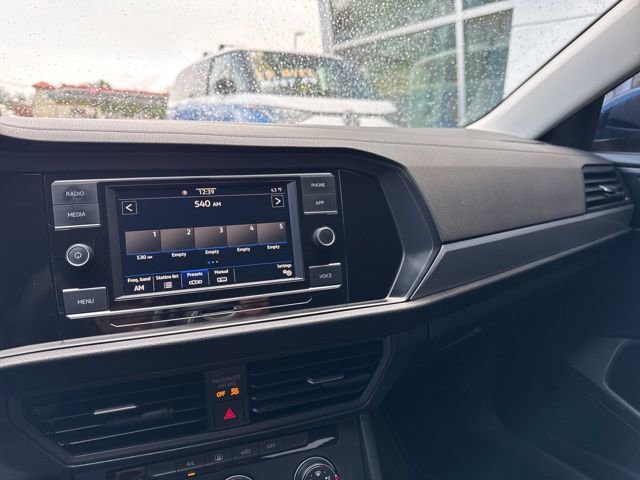Certified 2021 Volkswagen Jetta R-Line FWD image 13