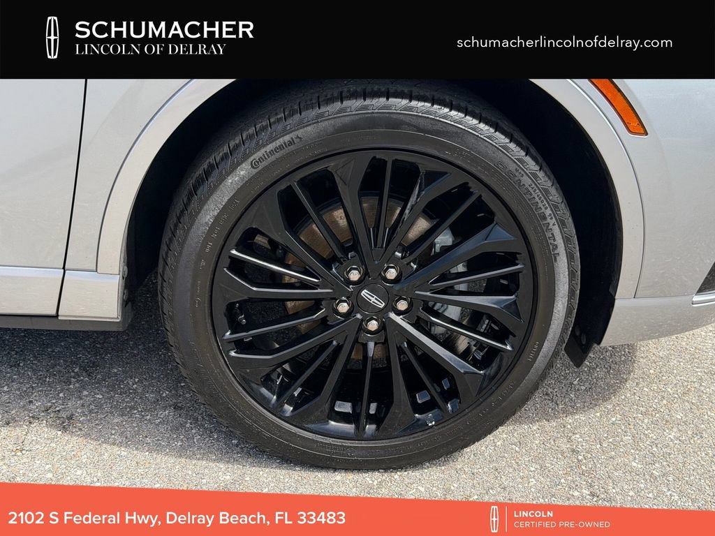 Certified 2024 Lincoln Corsair AWD w/ Equipment Group 101A image 9