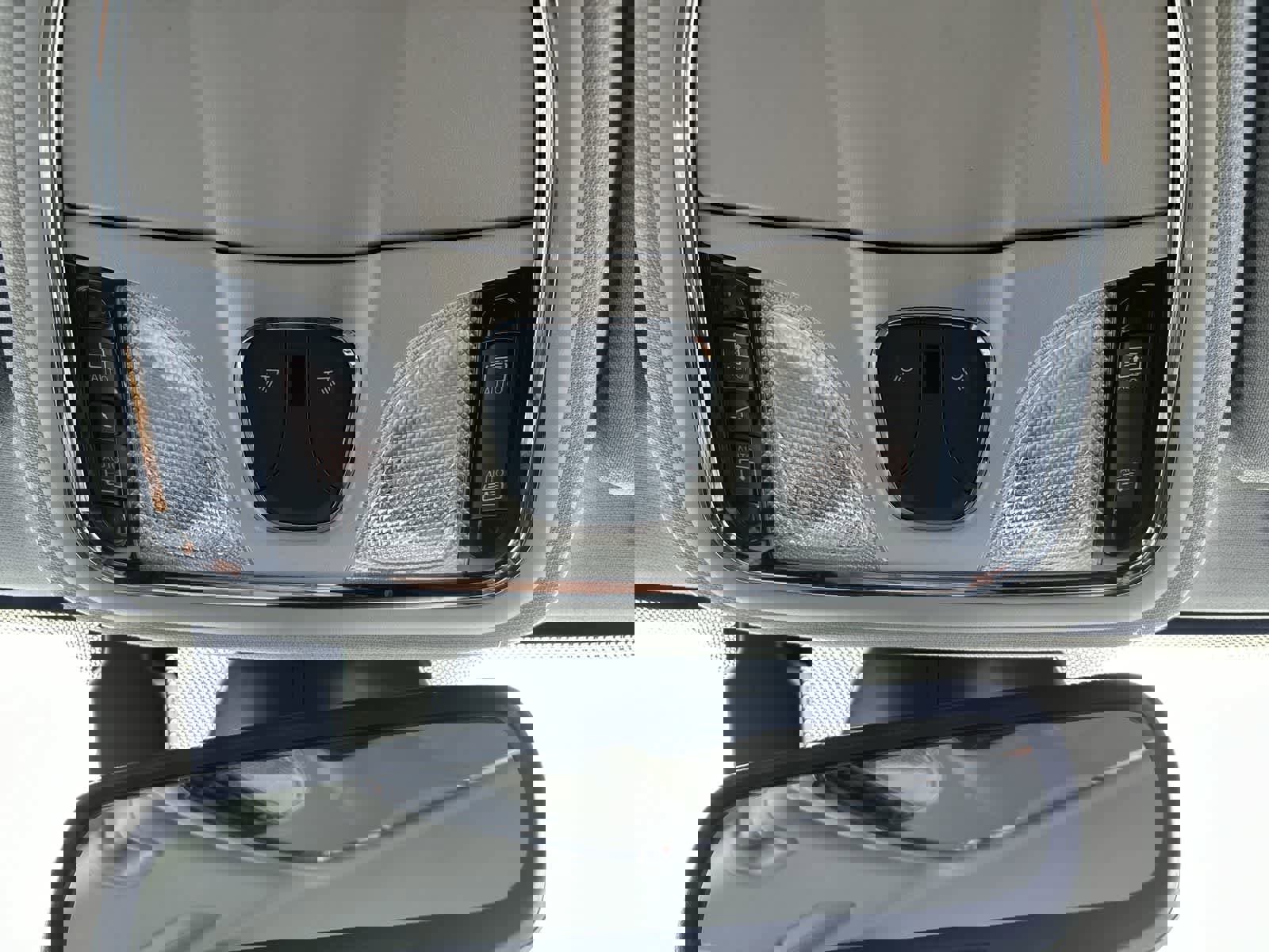 Certified 2022 Jeep Cherokee Limited AWD/4WD image 29