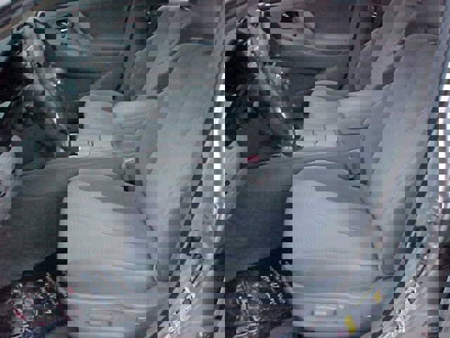 Used 2010 Toyota Camry LE image 13