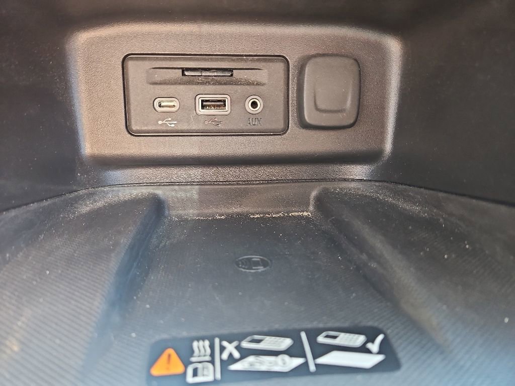 Used 2019 Chevrolet Equinox Premier AWD/4WD image 26