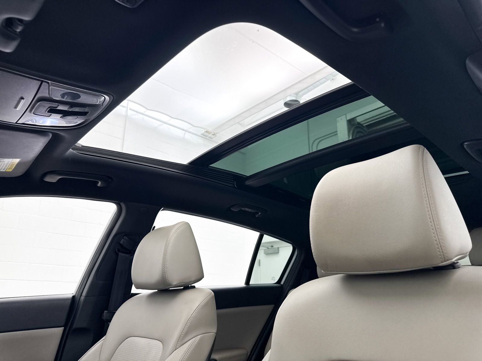 Used 2020 Kia Sportage S w/ S Premium Package image 3