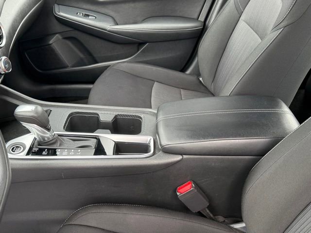 Used 2025 Nissan Sentra SV FWD image 22
