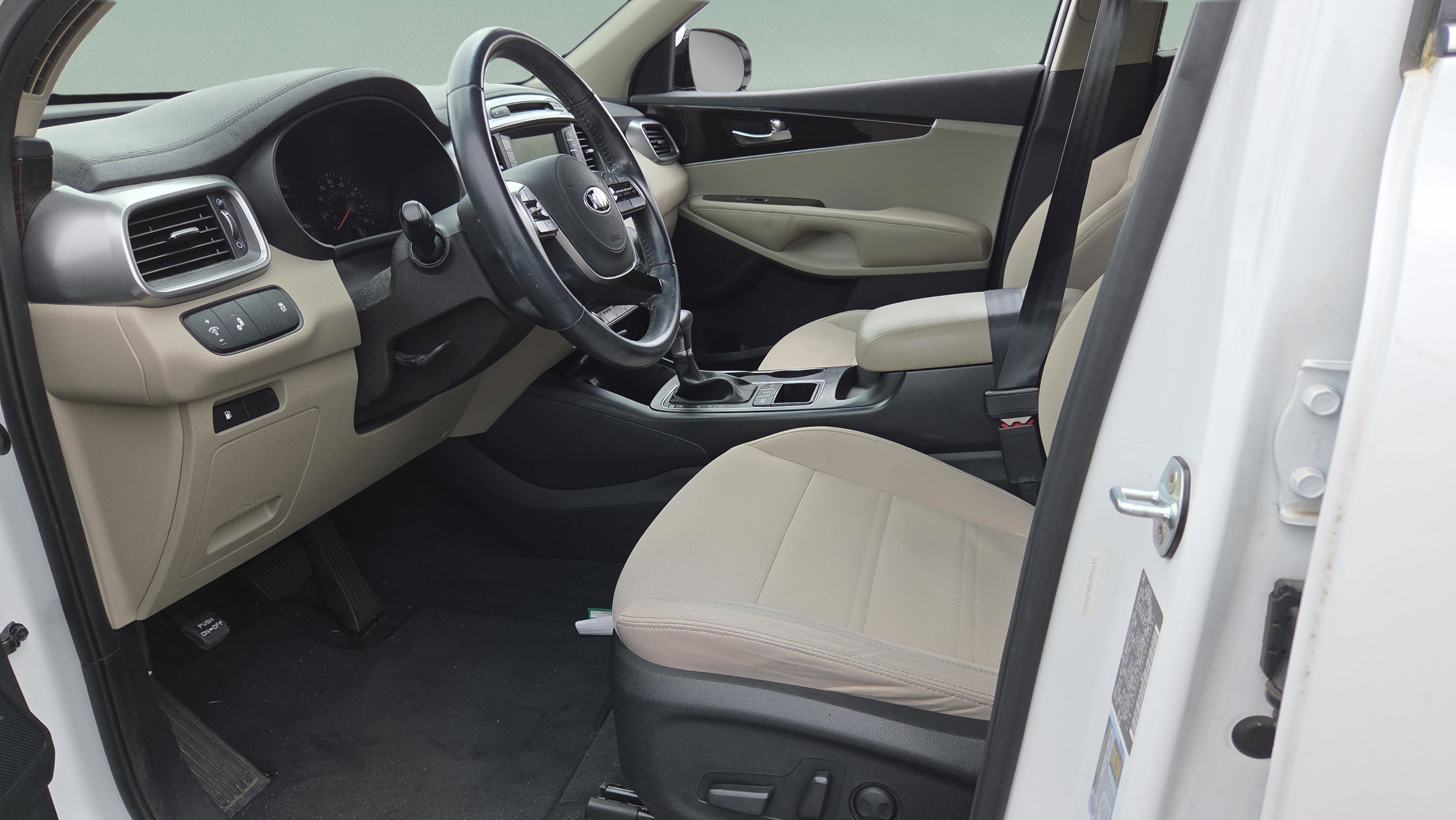 Used 2019 Kia Sorento LX w/ Option Group 020 image 9