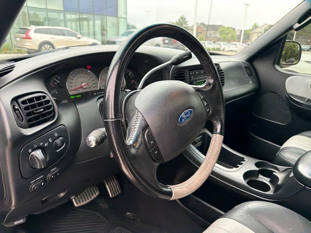 Used 2003 Ford F150 Harley-Davidson RWD image 7
