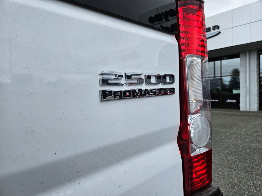 Used 2025 RAM ProMaster 2500 FWD image 11