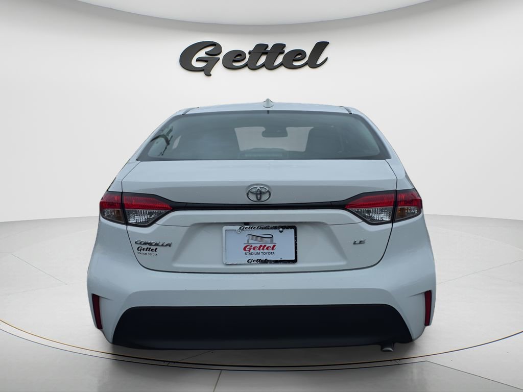Used 2024 Toyota Corolla LE image 5
