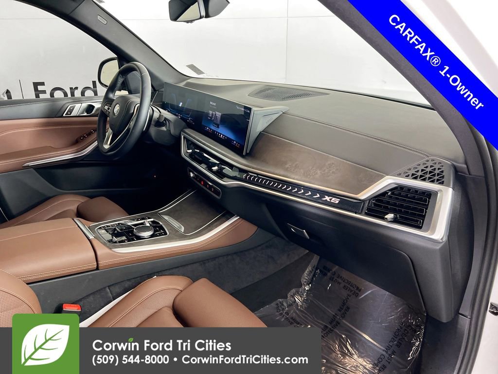 Used 2024 BMW X5 xDrive50e w/ Parking Assistance Package image 30