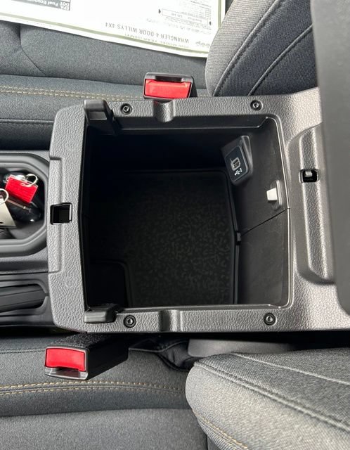 New 2026 Jeep Wrangler Unlimited Sport AWD/4WD image 16