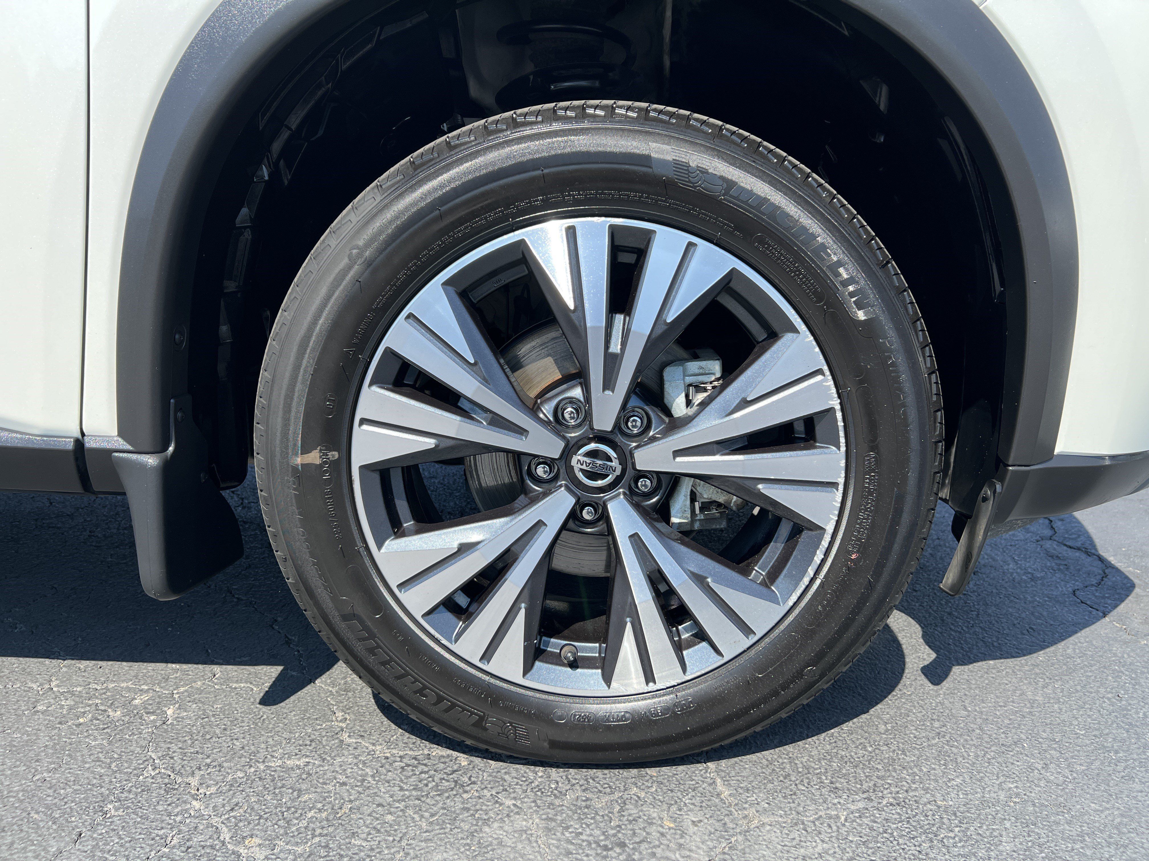 Used 2021 Nissan Rogue SV AWD/4WD image 10