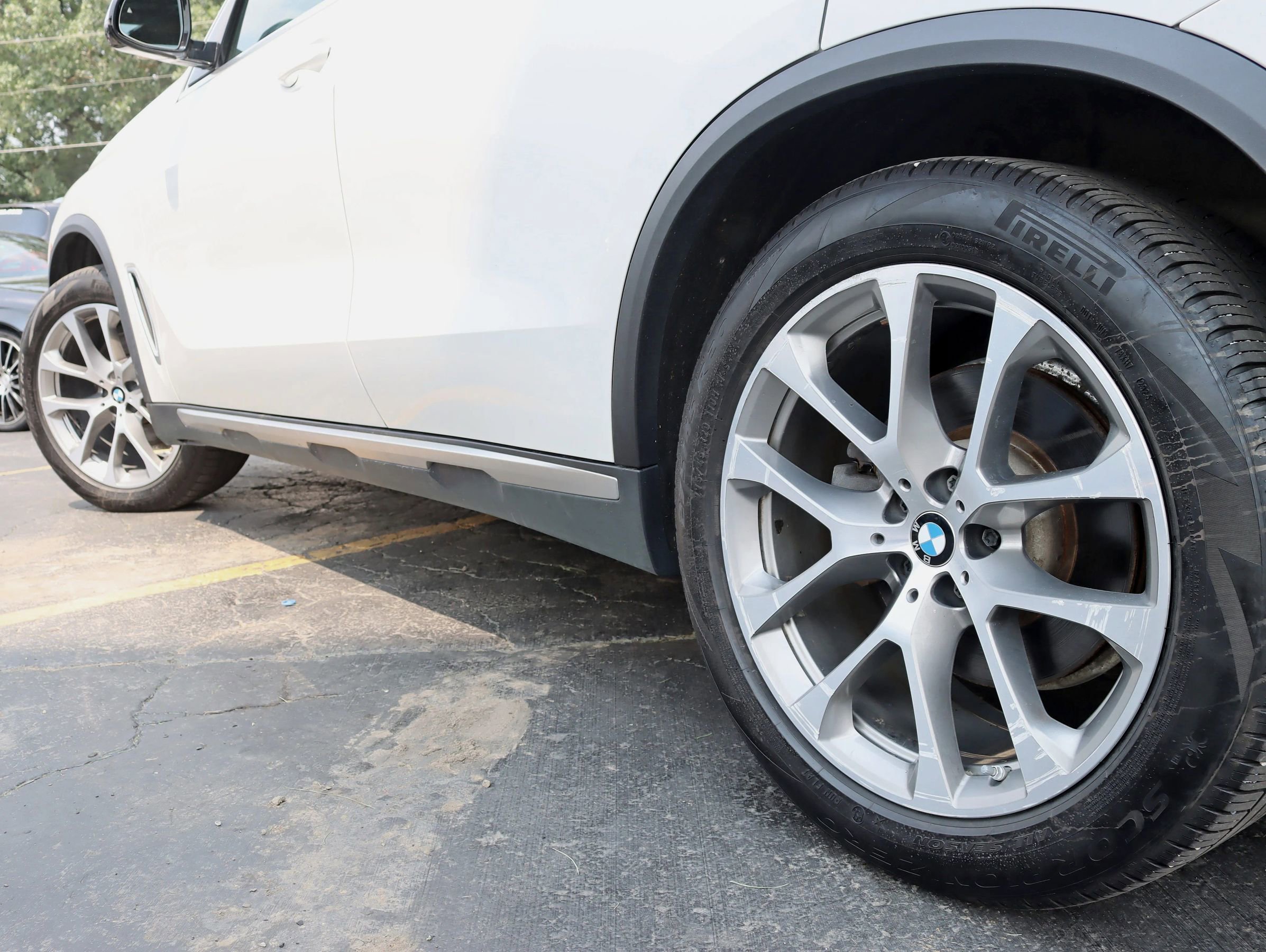 Used 2020 BMW X5 xDrive40i AWD/4WD image 14