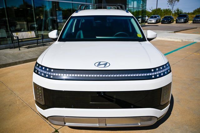 New 2026 Hyundai Ioniq 9 SEL image 8