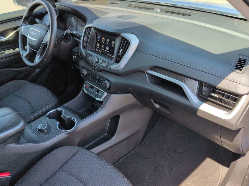Certified 2024 GMC Terrain SLE image 21