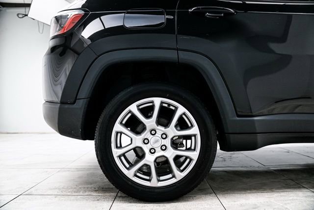 Used 2022 Jeep Compass Latitude w/ Sun and Sound Group image 31