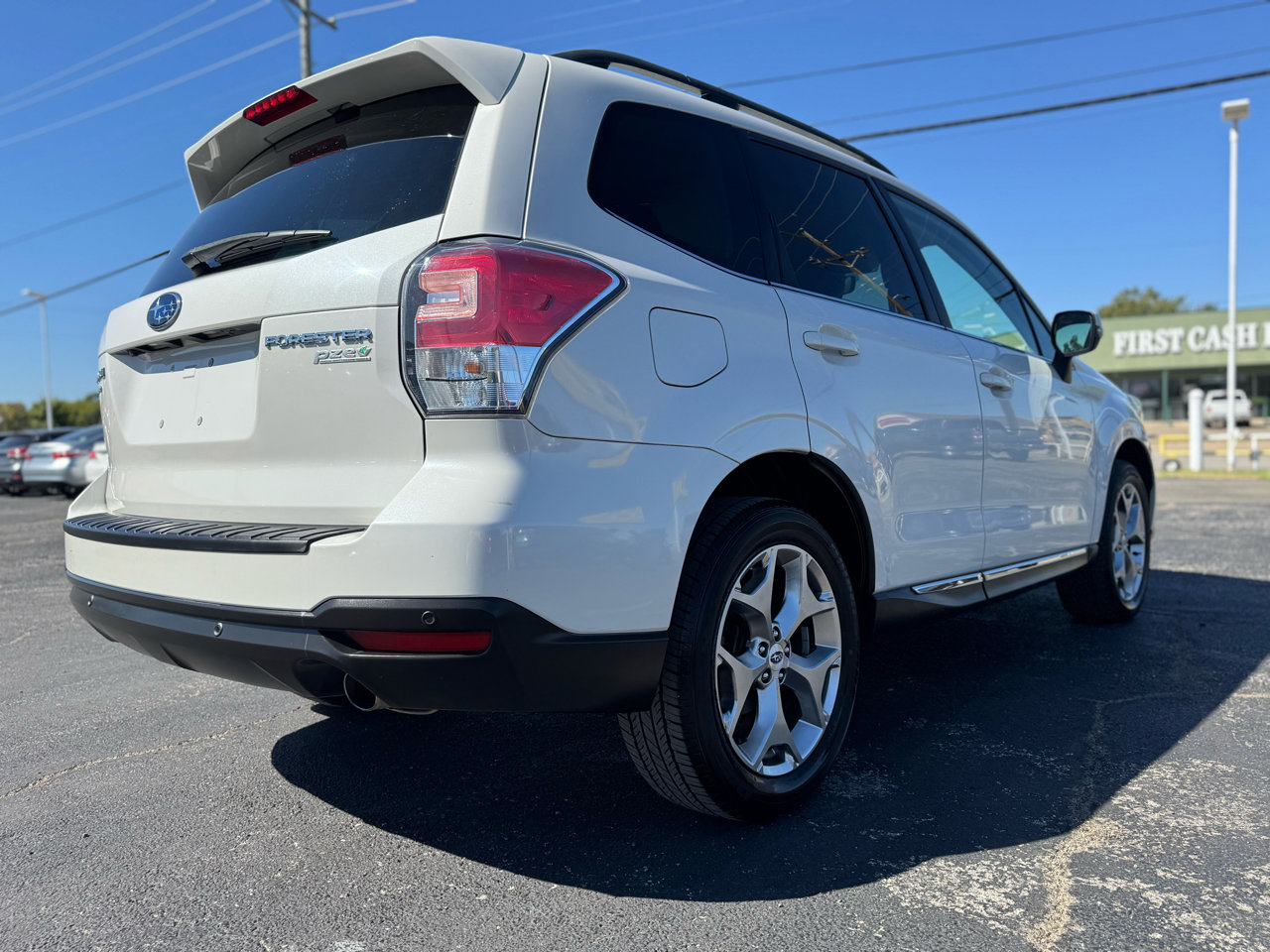 Used 2017 Subaru Forester 2.5i Touring image 8