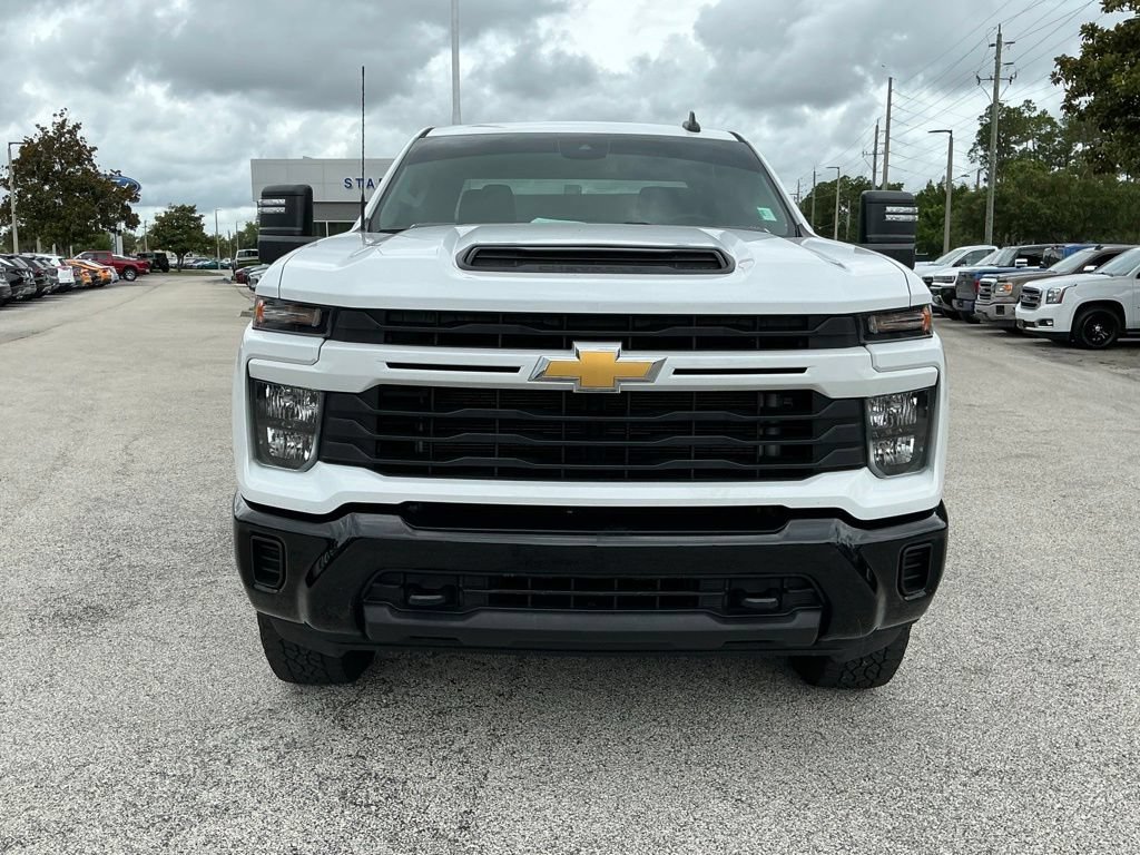 Used 2024 Chevrolet Silverado 2500 Custom w/ Custom Convenience Package AWD/4WD image 16