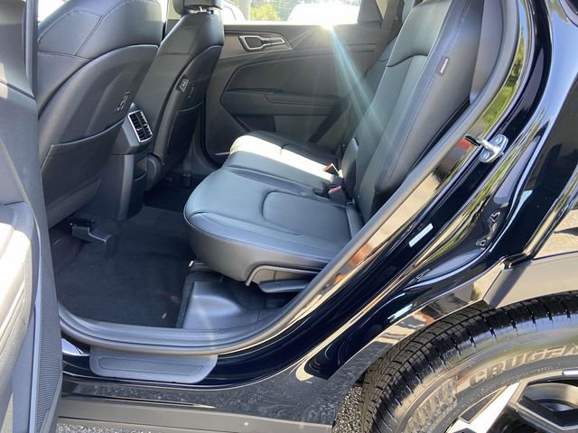 New 2026 Kia Sportage EX FWD image 9
