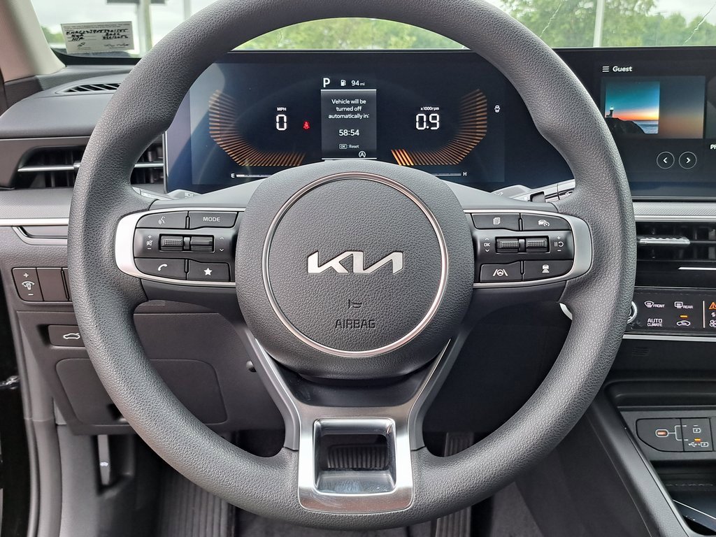 New 2026 Kia K5 LXS image 9