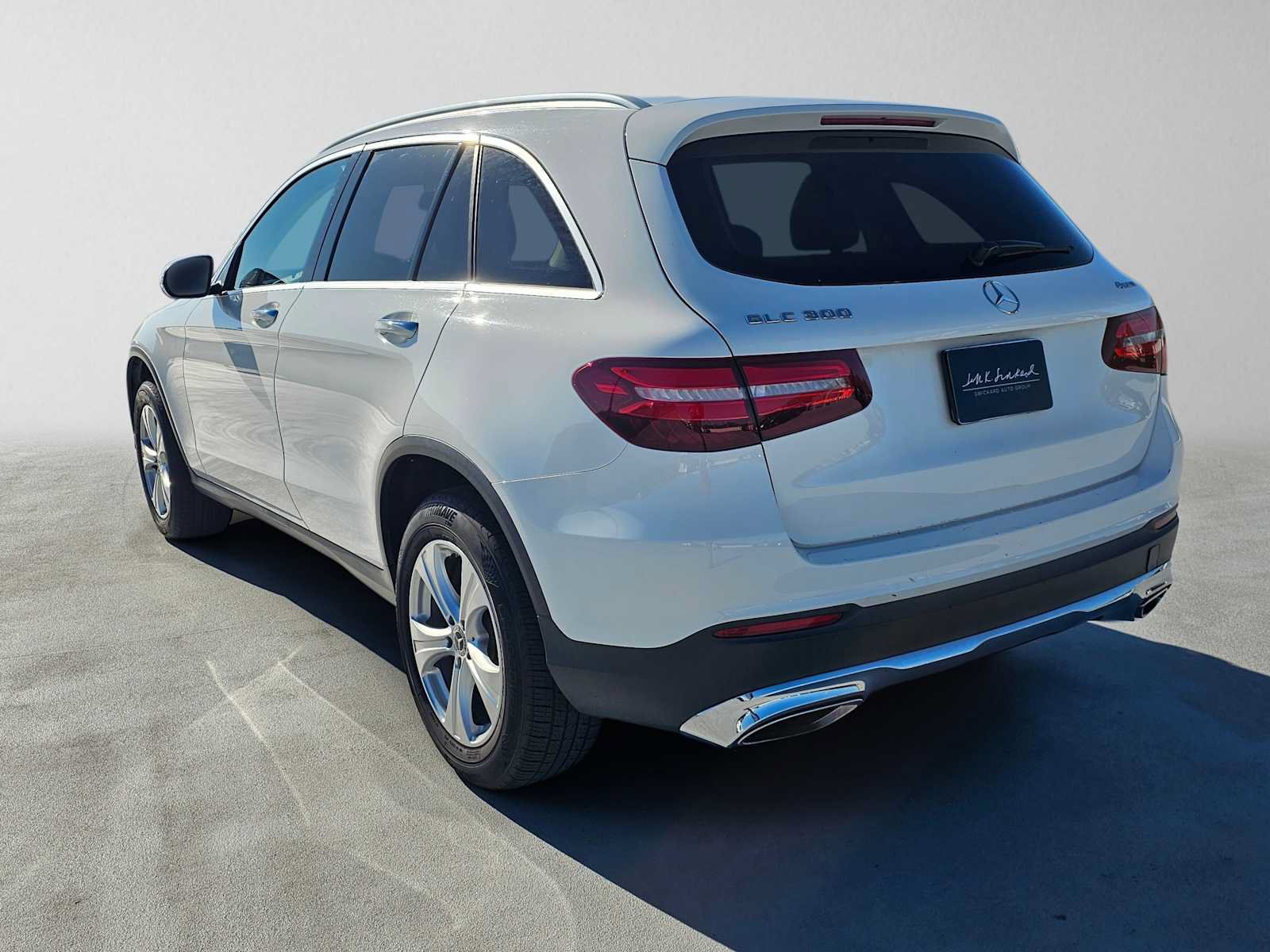 Used 2018 Mercedes-Benz GLC 300 4MATIC image 5
